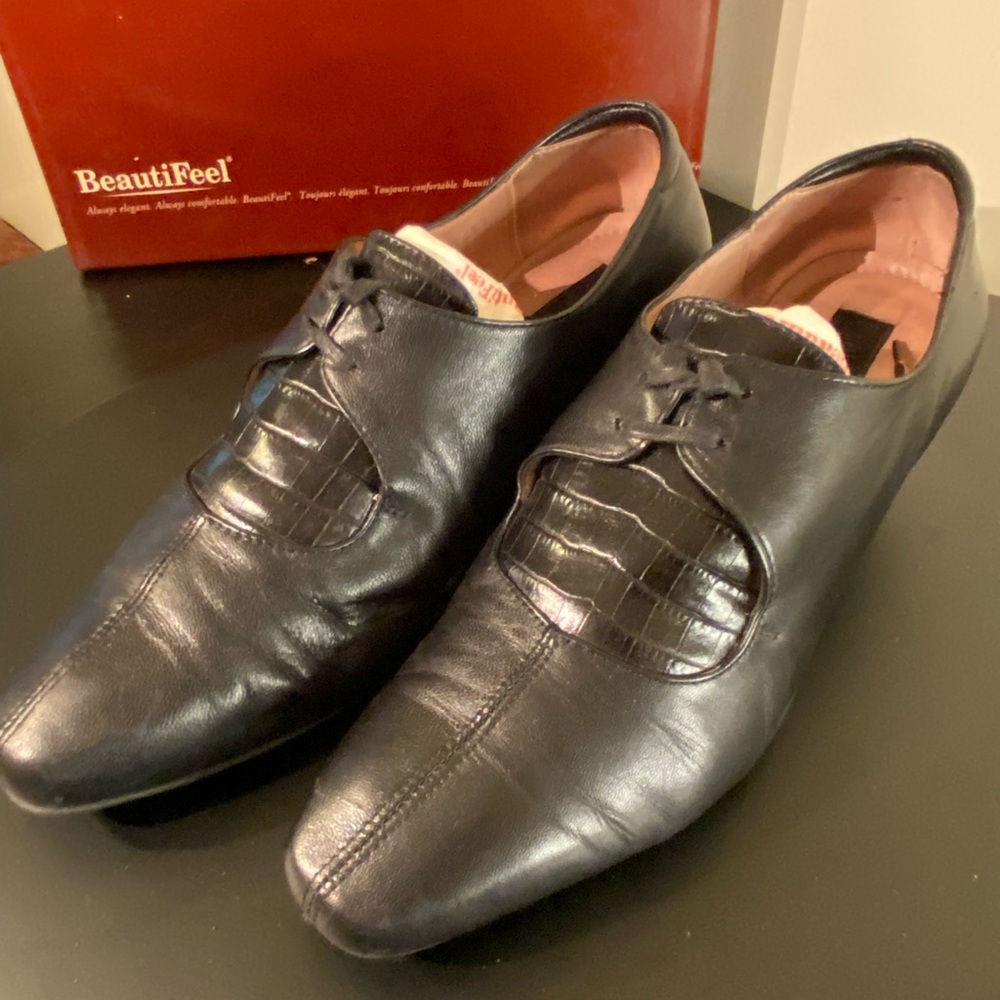 BeautiFeel Black Leather & Croc Leather